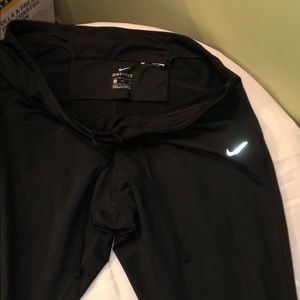 Women’s Nike Leggings!!